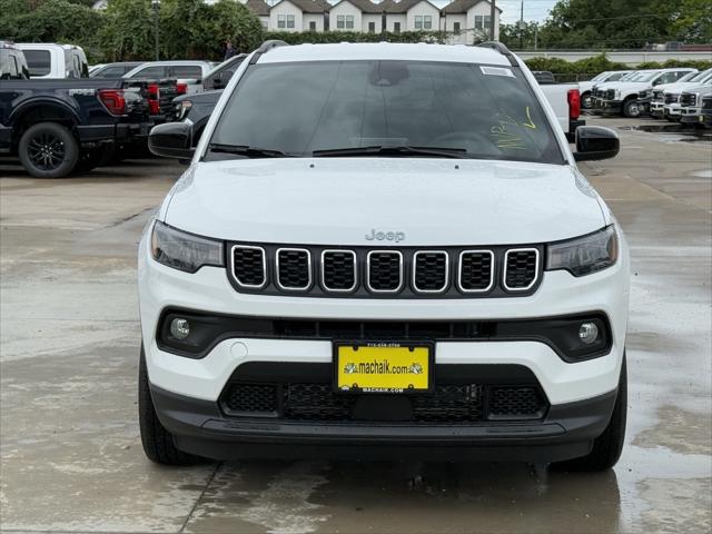 2025 Jeep Compass COMPASS LATITUDE 4X4