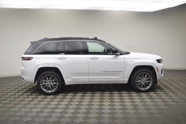 2025 Jeep Grand Cherokee GRAND CHEROKEE SUMMIT 4X4