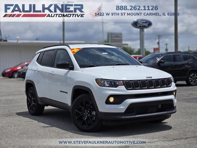 2025 Jeep Compass COMPASS LATITUDE 4X4