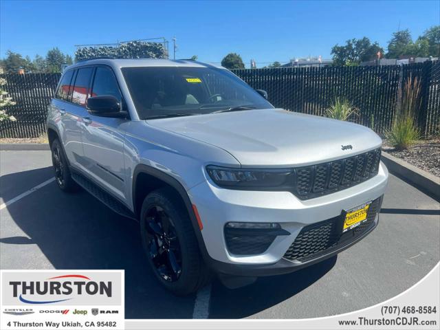 2025 Jeep Grand Cherokee GRAND CHEROKEE LIMITED 4X4