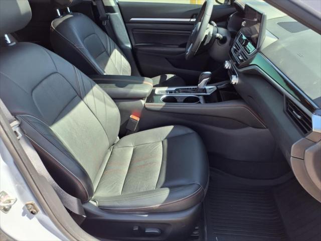 2023 Nissan Altima SR VC-Turbo FWD