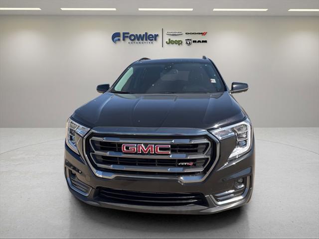 2024 GMC Terrain AWD AT4