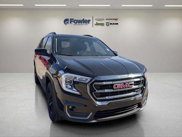 2024 GMC Terrain AWD AT4