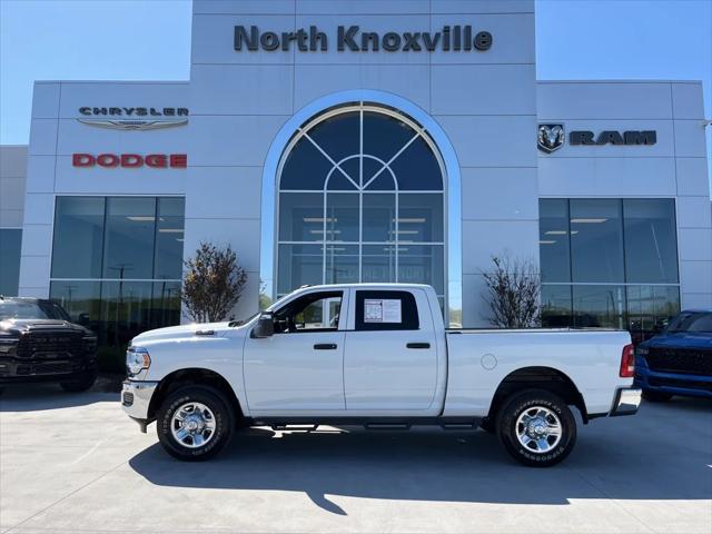 2024 RAM 2500 Tradesman Crew Cab 4x4 64 Box