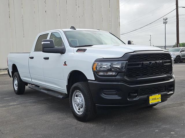 2024 RAM 2500 Tradesman Crew Cab 4x4 8 Box