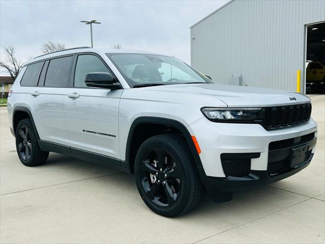 2023 Jeep Grand Cherokee L Altitude 4x4