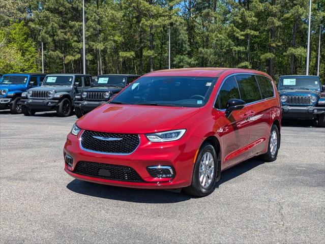 2025 Chrysler Pacifica PACIFICA SELECT