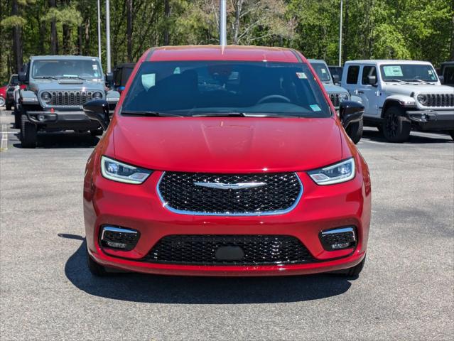 2025 Chrysler Pacifica PACIFICA SELECT