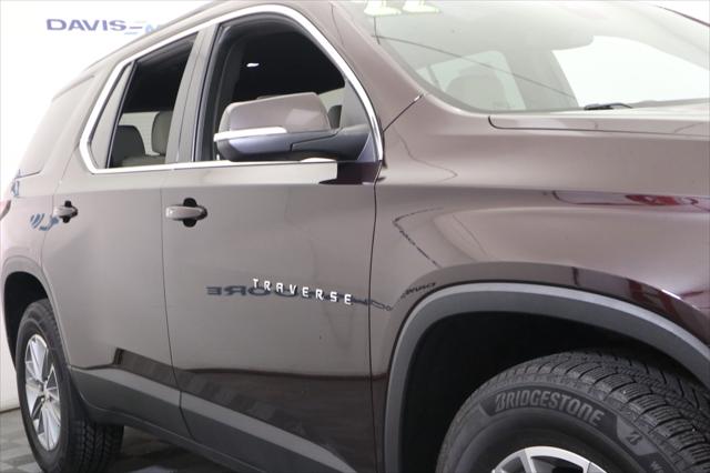 2022 Chevrolet Traverse AWD LT Cloth