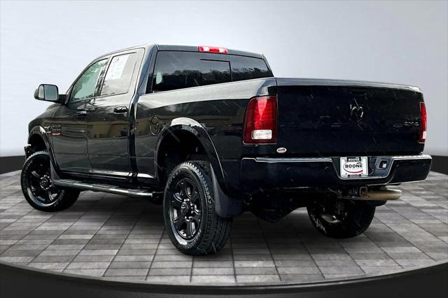 2018 RAM 2500 Laramie Crew Cab 4x4 64 Box