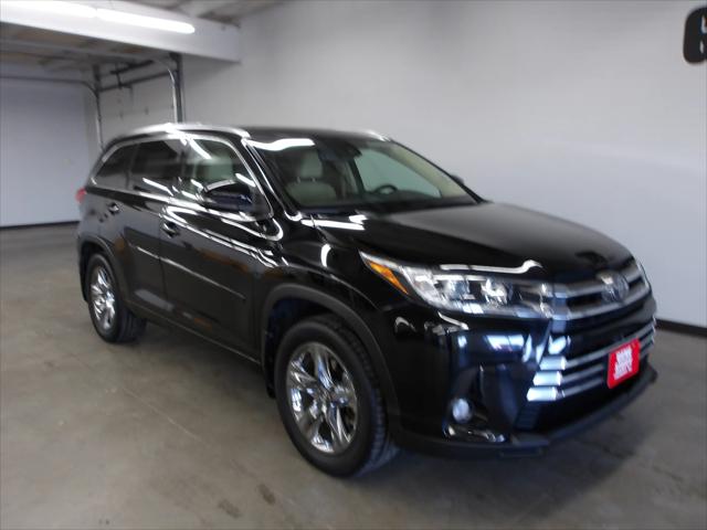 2018 Toyota Highlander Limited Platinum