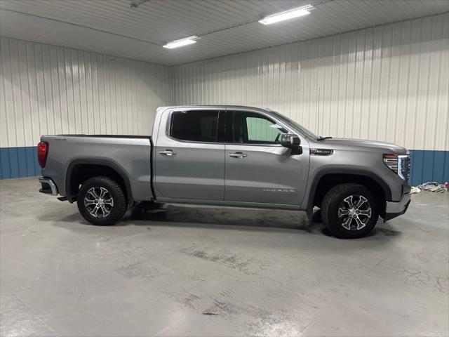 2024 GMC Sierra 1500 4WD Crew Cab Short Box SLT