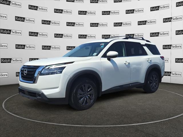 2022 Nissan Pathfinder SV 2WD
