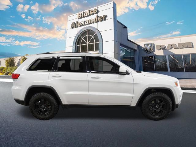 2016 Jeep Grand Cherokee Laredo