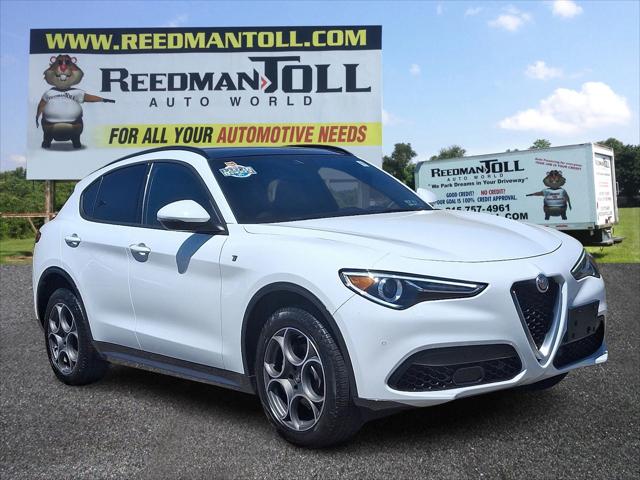 2022 Alfa Romeo Stelvio Ti AWD