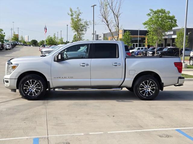 2020 Nissan TITAN Crew Cab SV 4x2
