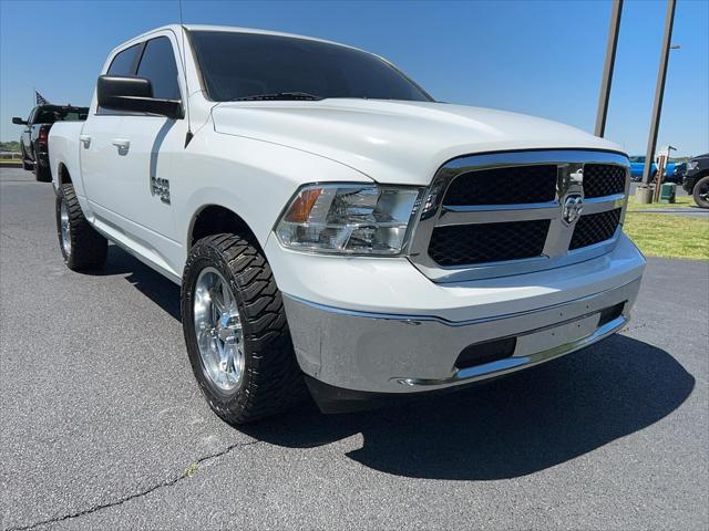 2021 RAM 1500 Classic SLT Crew Cab 4x4 57 Box