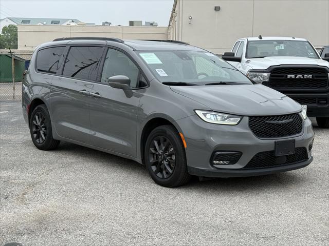 2021 Chrysler Pacifica Touring L AWD