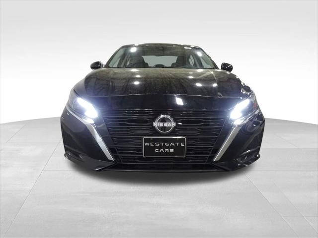 2023 Nissan Altima SV FWD