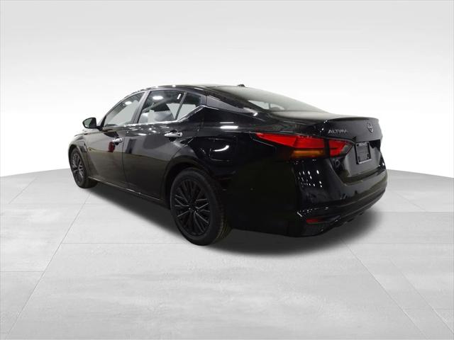 2023 Nissan Altima SV FWD