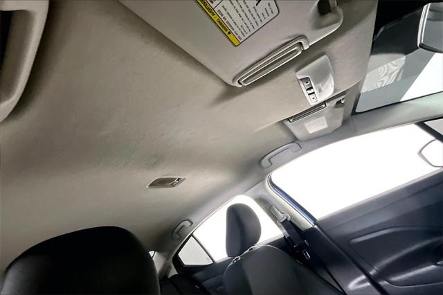 2021 Nissan Versa S Xtronic CVT