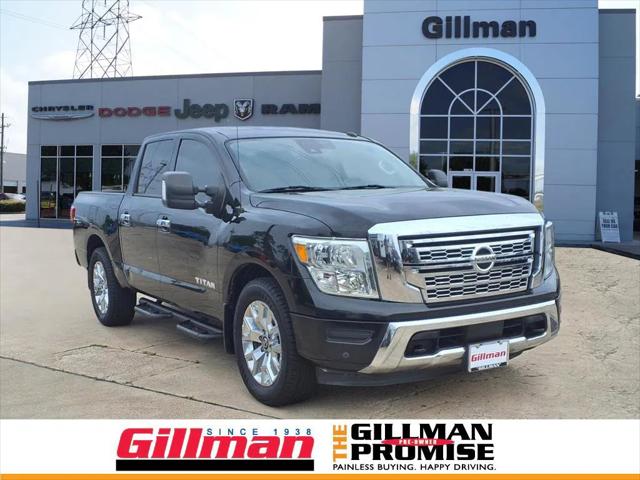 2021 Nissan TITAN Crew Cab SV 4x2