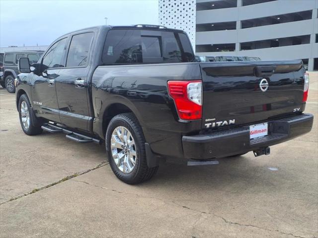 2021 Nissan TITAN Crew Cab SV 4x2