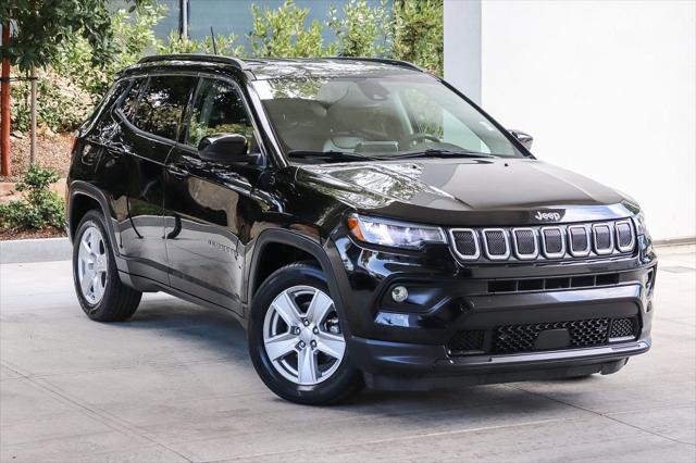 2022 Jeep Compass Latitude FWD