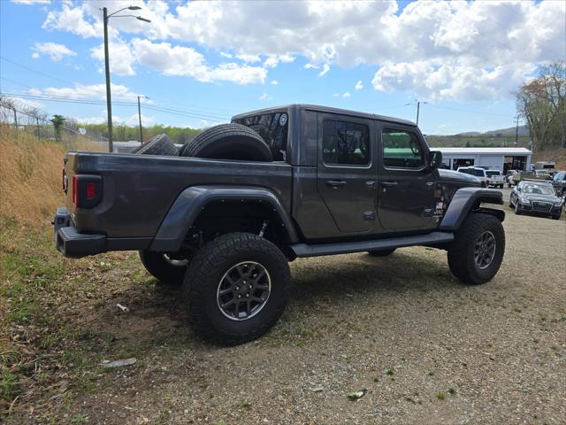 2022 Jeep Gladiator Overland 4x4