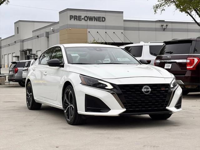 2023 Nissan Altima SR FWD