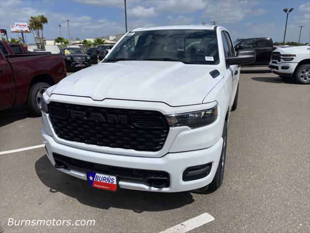 2025 RAM Ram 1500 RAM 1500 TRADESMAN CREW CAB 4X4 57 BOX