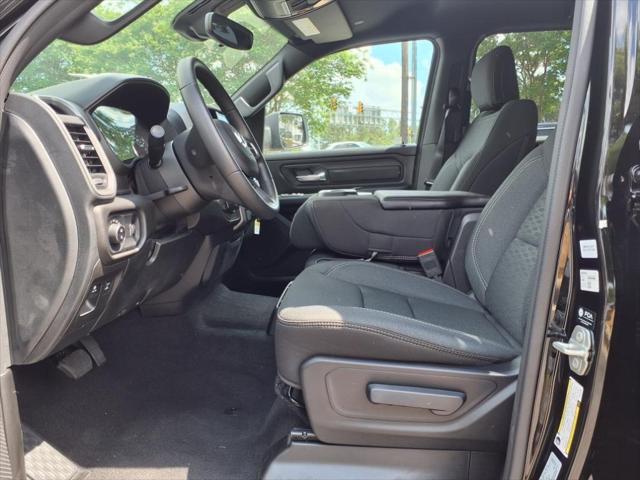 2025 RAM Ram 1500 RAM 1500 TRADESMAN CREW CAB 4X4 57 BOX 2025 RAM Ram 1500 RAM 1500 TRADESMAN CREW CAB 4X4 57 BOX