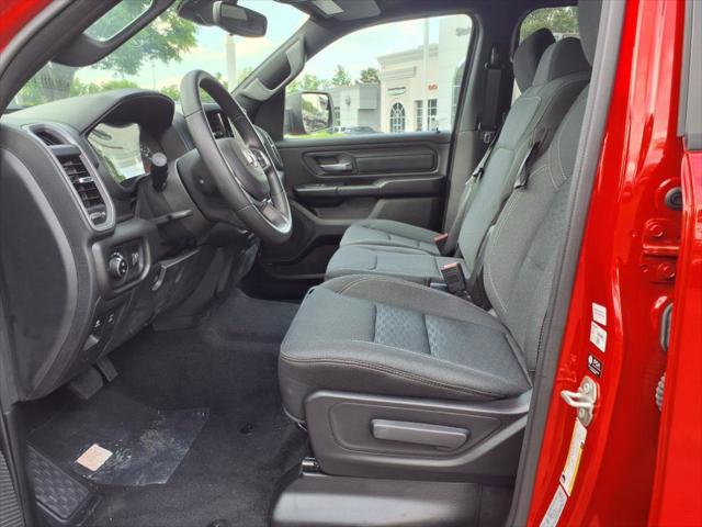 2025 RAM Ram 1500 RAM 1500 TRADESMAN CREW CAB 4X4 57 BOX