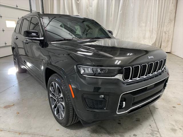 2022 Jeep Grand Cherokee L Overland 4x4 2022 Jeep Grand Cherokee L Overland 4x4