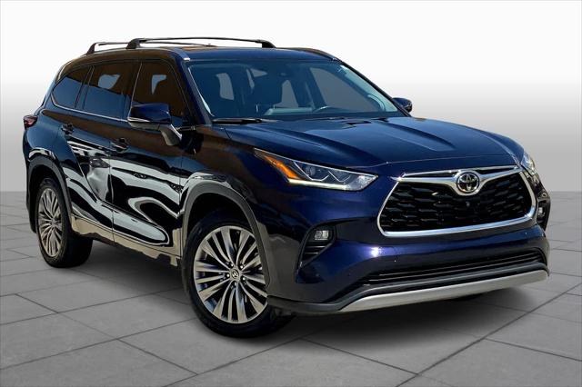 2022 Toyota Highlander Platinum