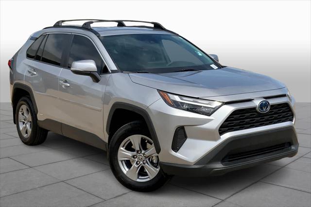 2022 Toyota RAV4 Hybrid XLE