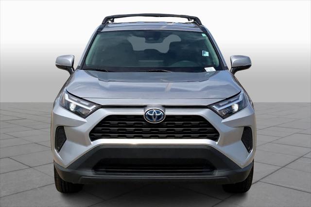 2022 Toyota RAV4 Hybrid XLE