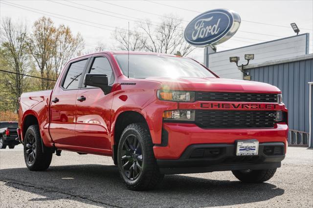 2020 Chevrolet Silverado 1500 4WD Crew Cab Short Bed Custom