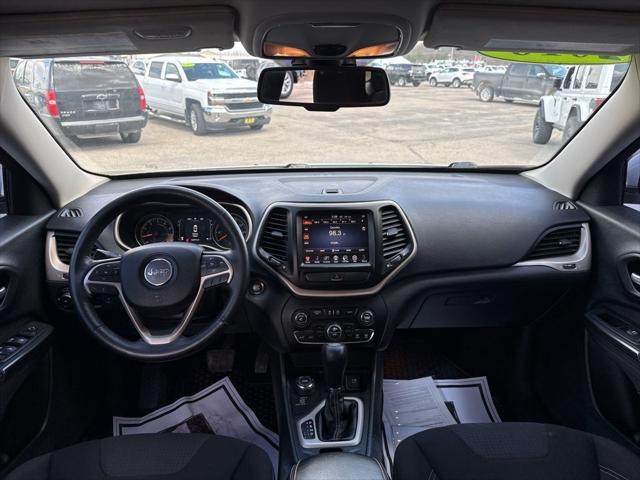 2016 Jeep Cherokee North