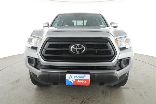 2022 Toyota Tacoma Base