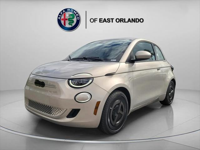 2025 Fiat 500e Giorgio Armani FWD