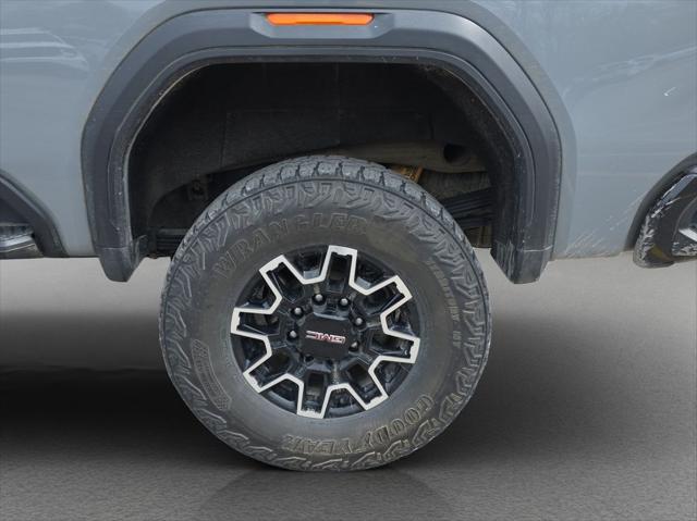 2024 GMC Sierra 2500HD 4WD Crew Cab Standard Bed AT4X