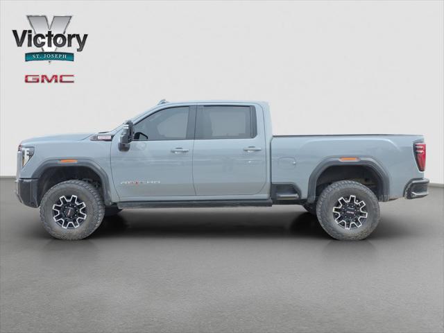 2024 GMC Sierra 2500HD 4WD Crew Cab Standard Bed AT4X