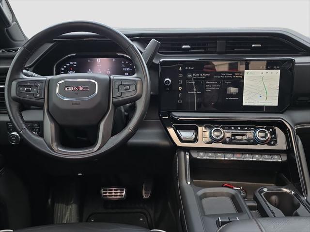 2024 GMC Sierra 2500HD 4WD Crew Cab Standard Bed AT4X