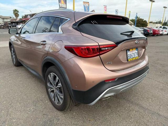 2018 INFINITI QX30 Premium