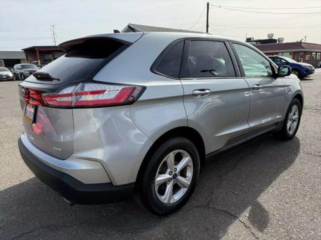 2020 Ford Edge SE