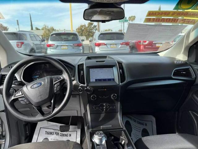 2020 Ford Edge SE