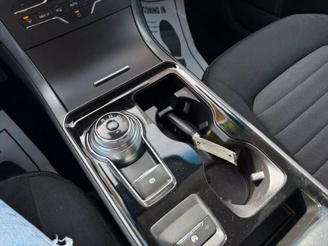 2020 Ford Edge SE