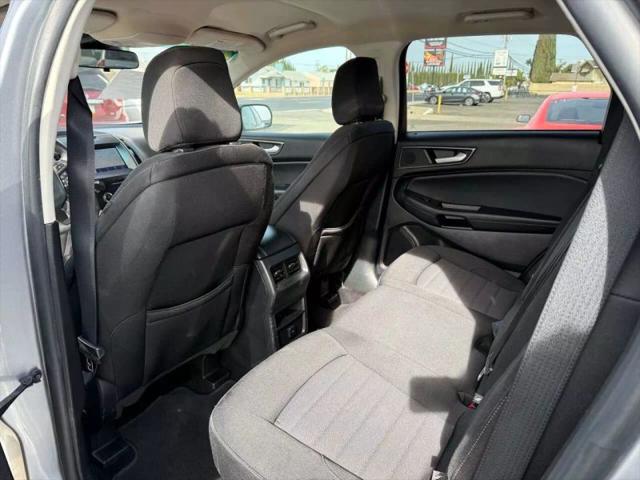 2020 Ford Edge SE