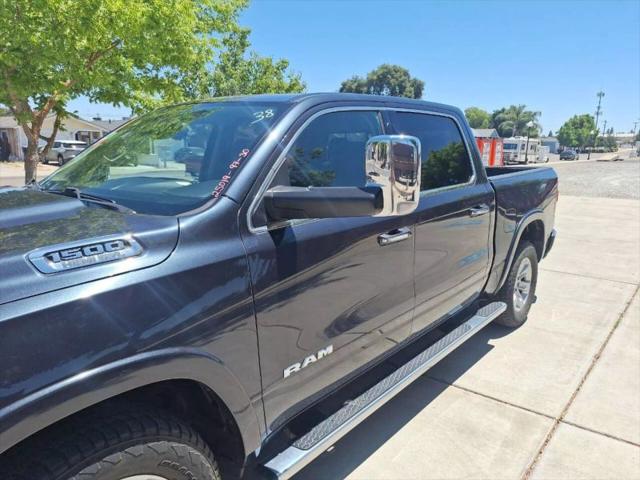 2019 Ram 1500 Laramie Crew Cab 4x4 5'7" Box